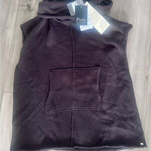 Pure Handcrafted Cow-neck Dark Brown Knit Sweater Vest